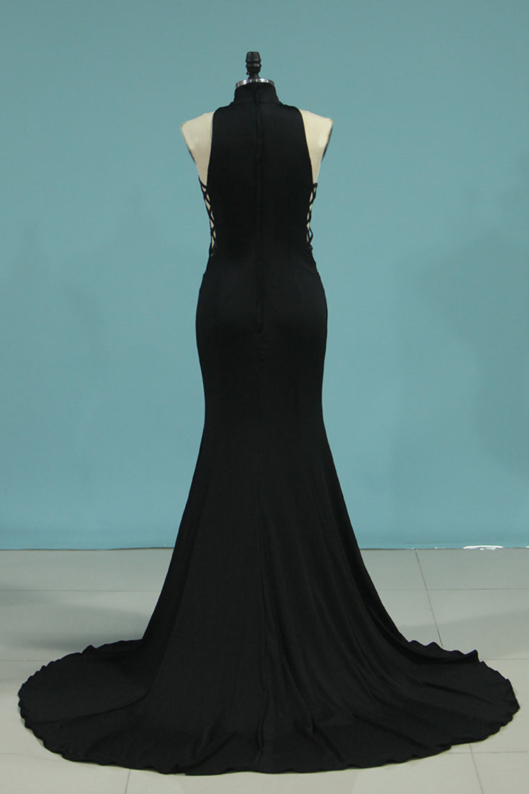 2024 Evening Dresses High Neck Mermaid Spandex Sweep Train