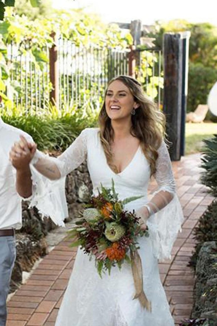 V Neck Beach Wedding Dress With Long Sleeves Unique Lace Wedding Dresses