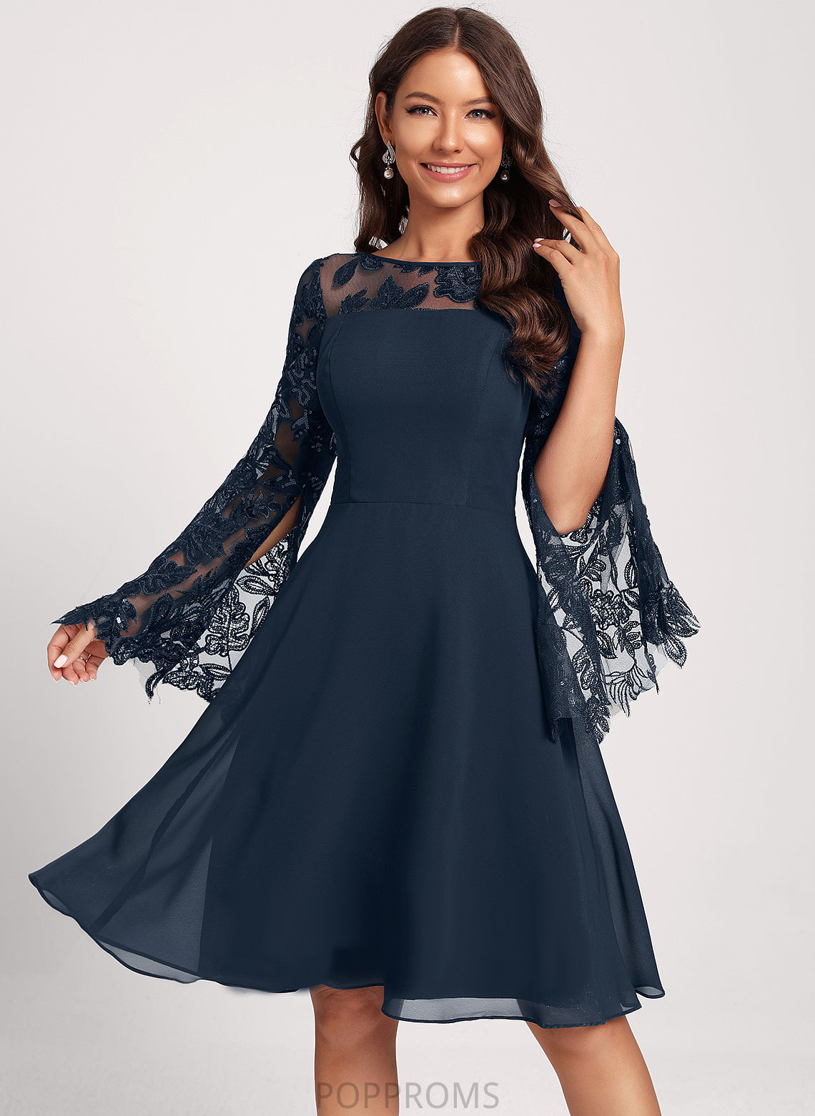 Scoop With Lace Knee-Length Cocktail Chiffon Neck Lyric Club Dresses Sequins Dress A-Line