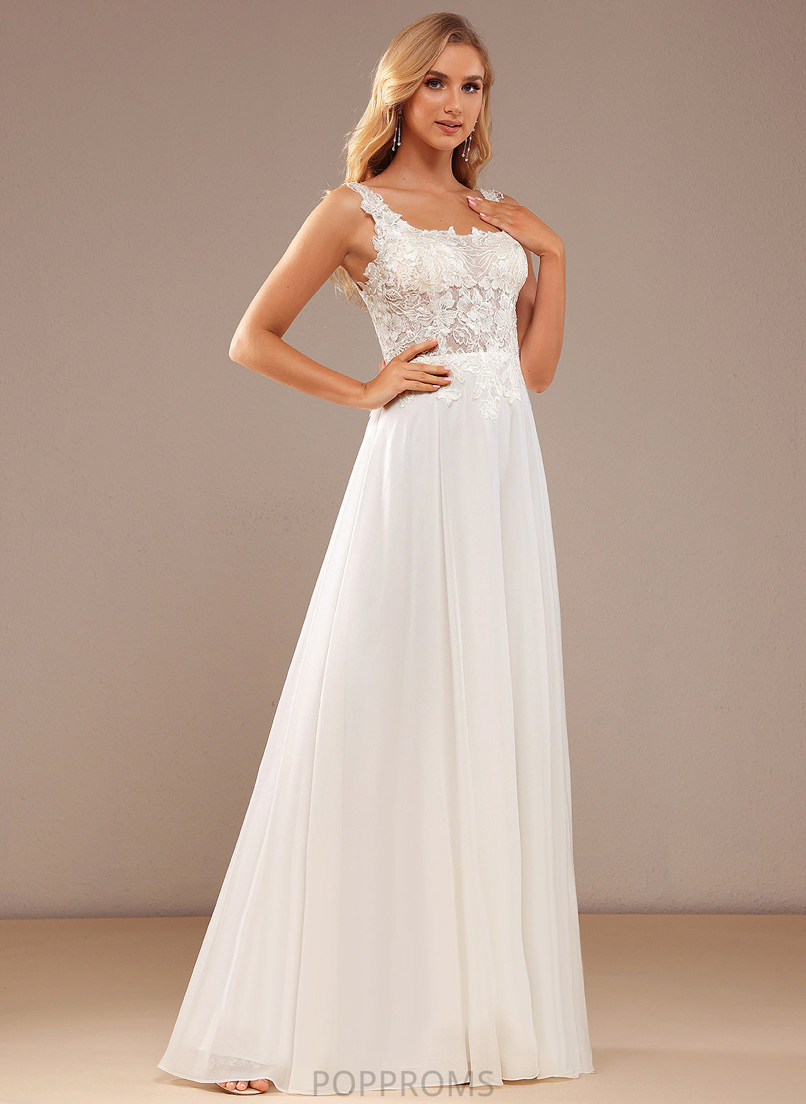 Dress Sequins With Wedding A-Line Square Jaelyn Floor-Length Chiffon Lace Wedding Dresses