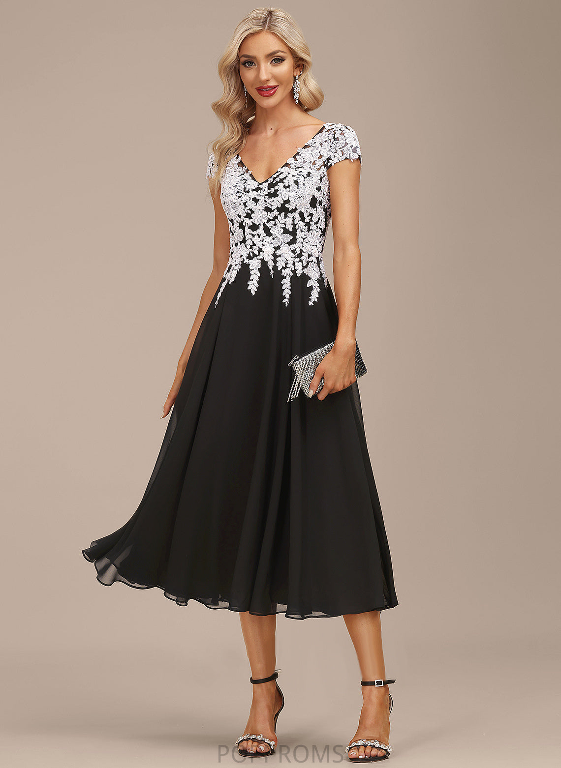 Cocktail Cocktail Dresses Dress Lace Chiffon Tea-Length A-Line V-neck Reagan