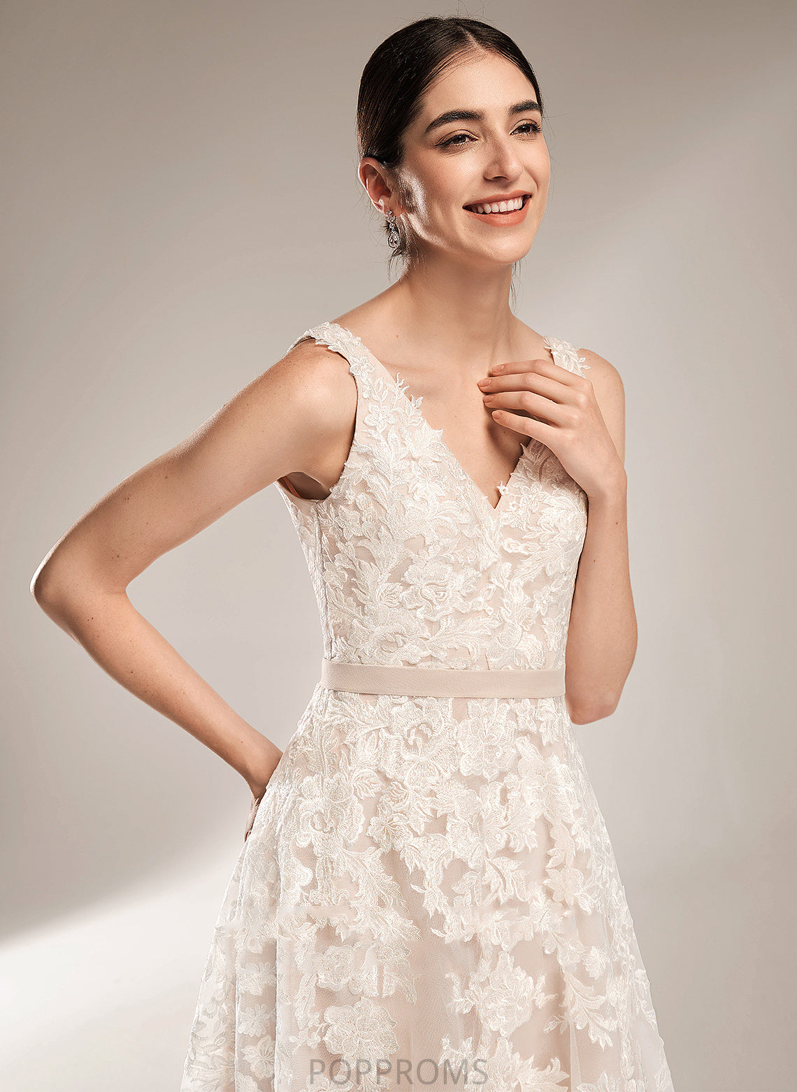 Court Wedding A-Line Dress Angela Wedding Dresses Train V-neck Tulle Lace