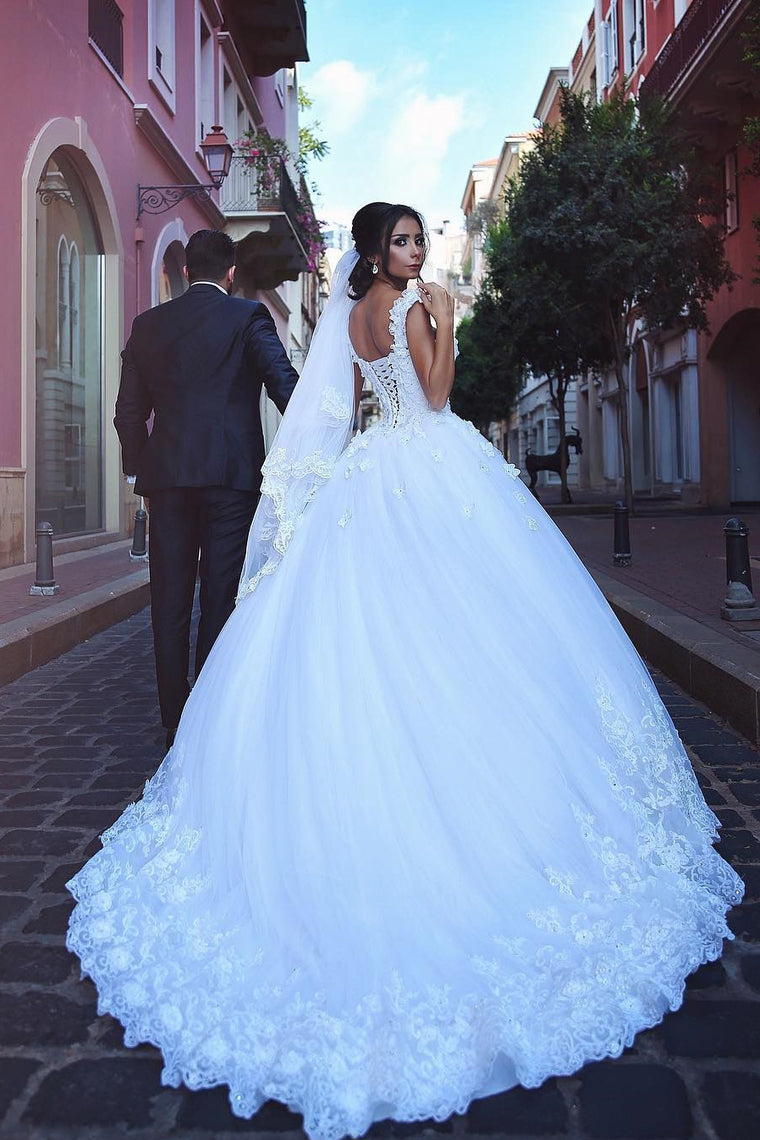 2024 Off The Shoulder Wedding Dresses Tulle With Applique A Line Court Train