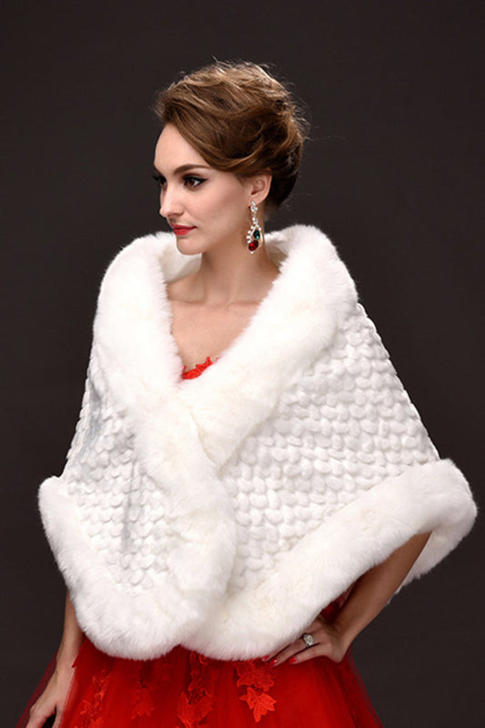 Elegant White Faux Fur Wedding Wrap