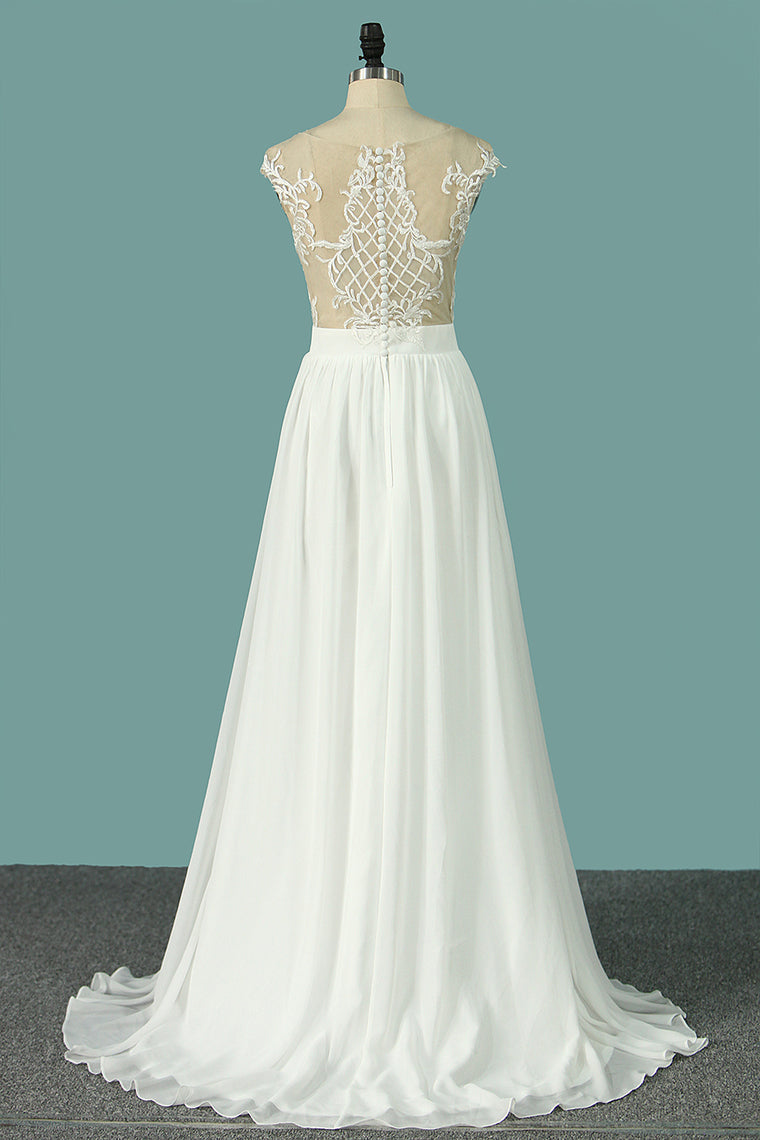 2024 Chiffon Wedding Dresses Scoop Cap Sleeves With Applique And Slit