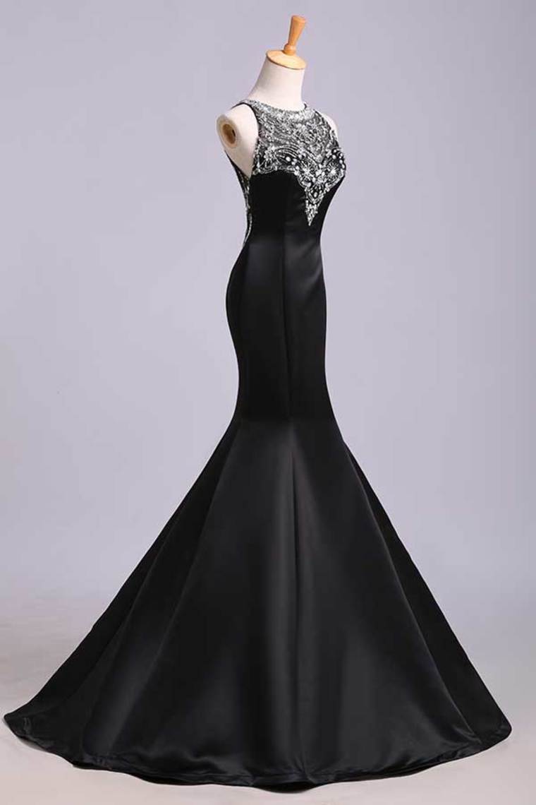 2024 Scoop Beaded Satin&Tulle Prom Dress Mermaid/Trumpet Black