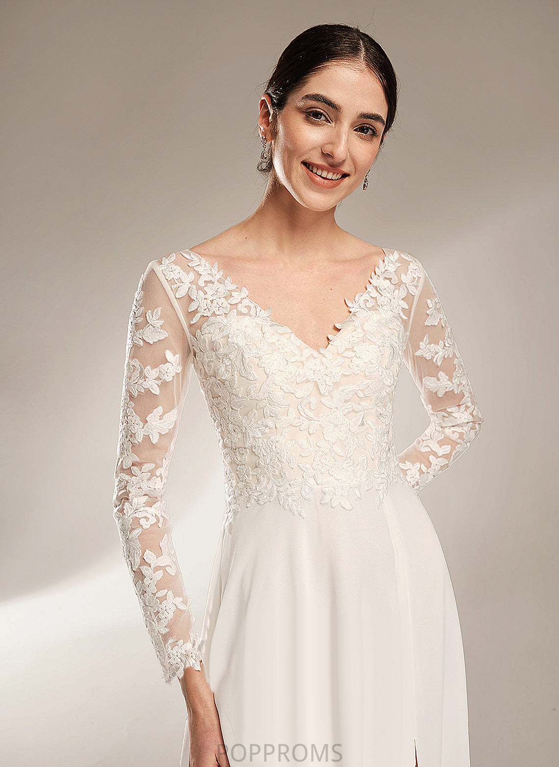 Wedding Alyvia Wedding Dresses V-neck Chiffon Dress Floor-Length A-Line Lace