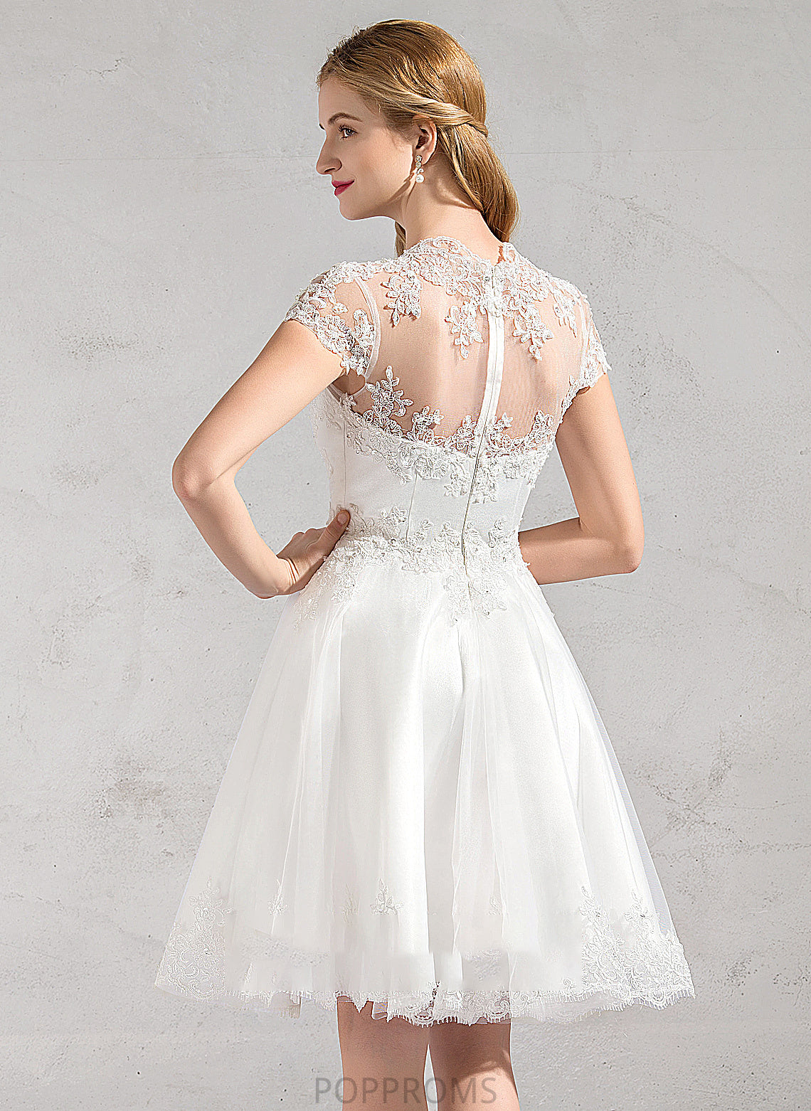 Wedding Dresses Lace Sequins V-neck Dress With Knee-Length A-Line Tulle Beading Lace Wedding Appliques Neveah