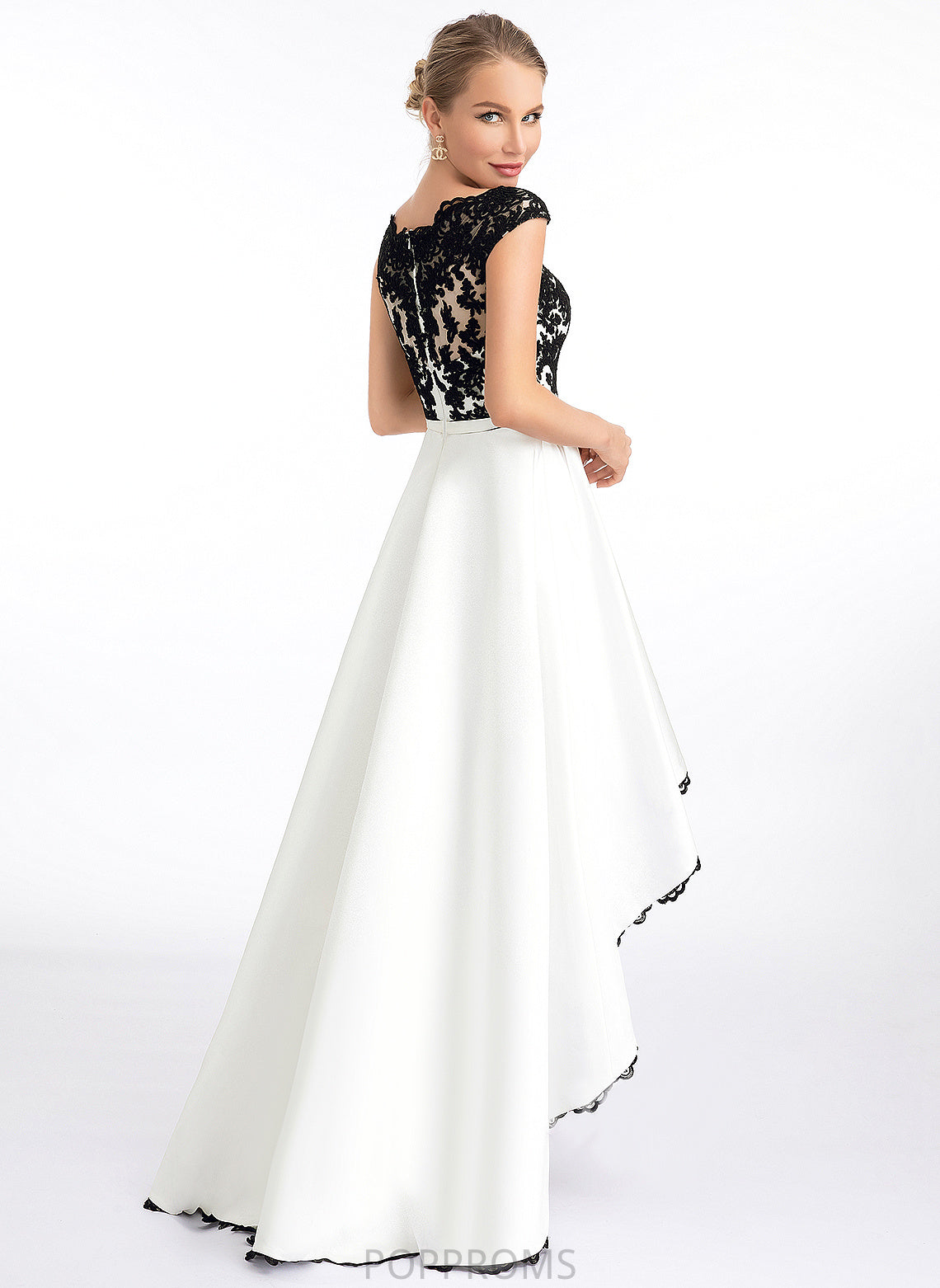 Lace Satin Adrianna Asymmetrical Prom Dresses Scoop Ball-Gown/Princess