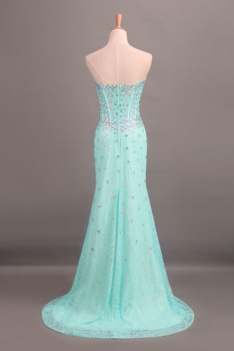 2024 Sweetheart Sheath/Column Prom Dress Lace With Rhinestone