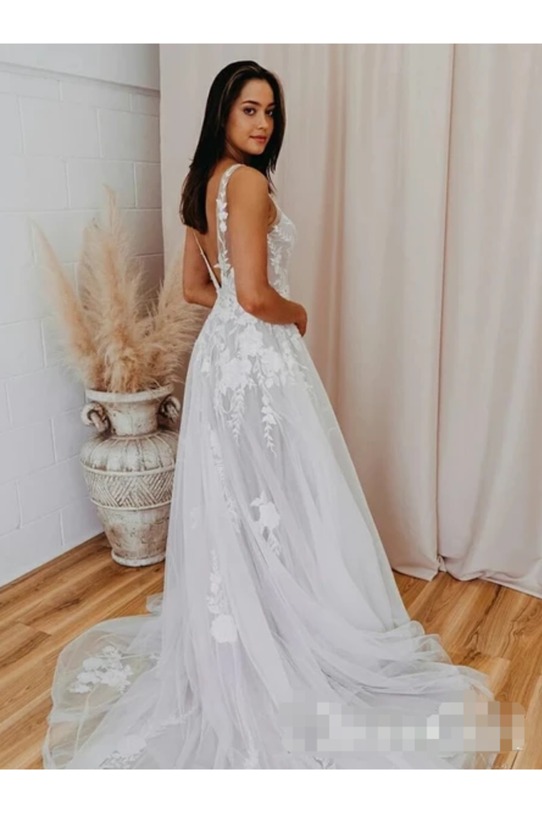 Romantic V Neckline Backless Wedding Dress Appliqued Ball Gown Bridal Gown