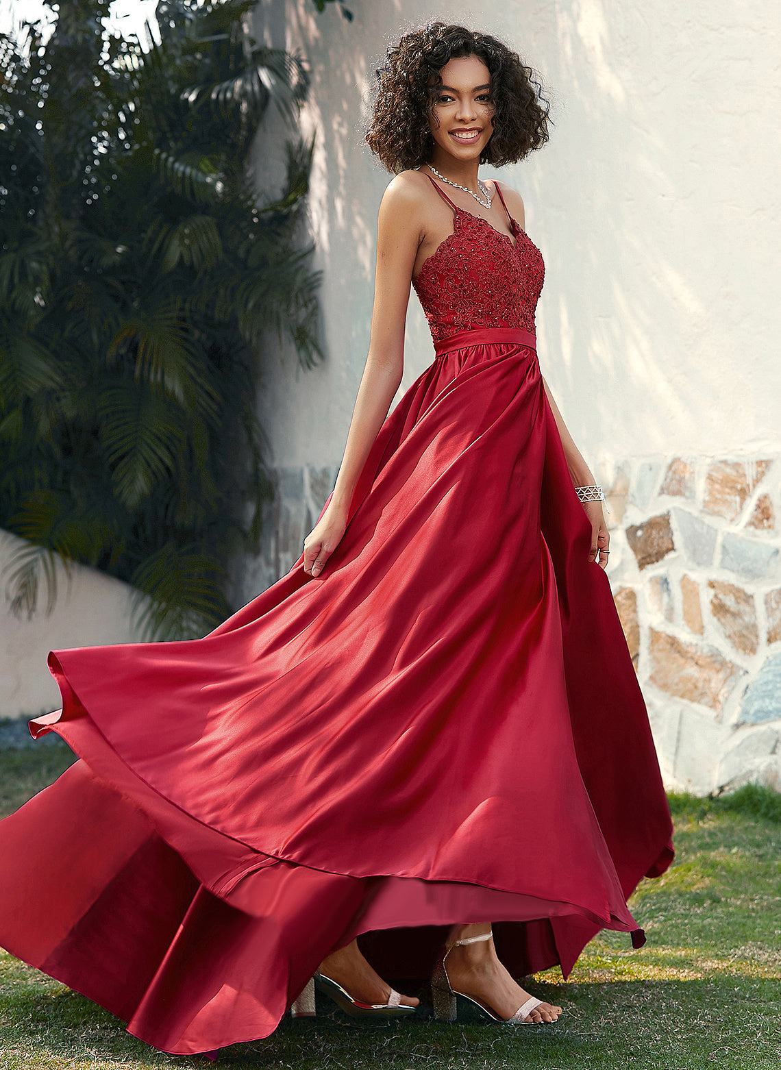 V-neck Satin Keyla With Sequins Sweep Ball-Gown/Princess Train Prom Dresses Beading Lace