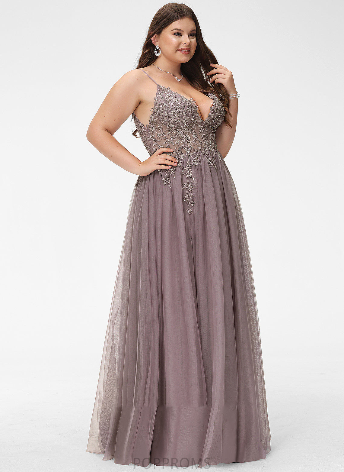 Lace Ball-Gown/Princess Beading Sequins Prom Dresses V-neck Floor-Length Front Split Tulle With Gabriela