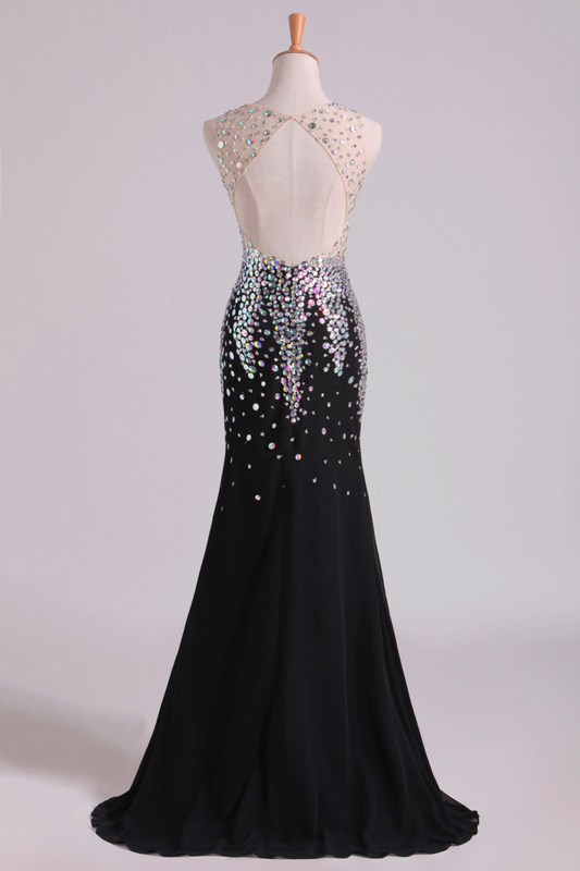 2024 V Neck Prom Dresses Mermaid Chiffon&Tulle Sweep Train With Beading Backless