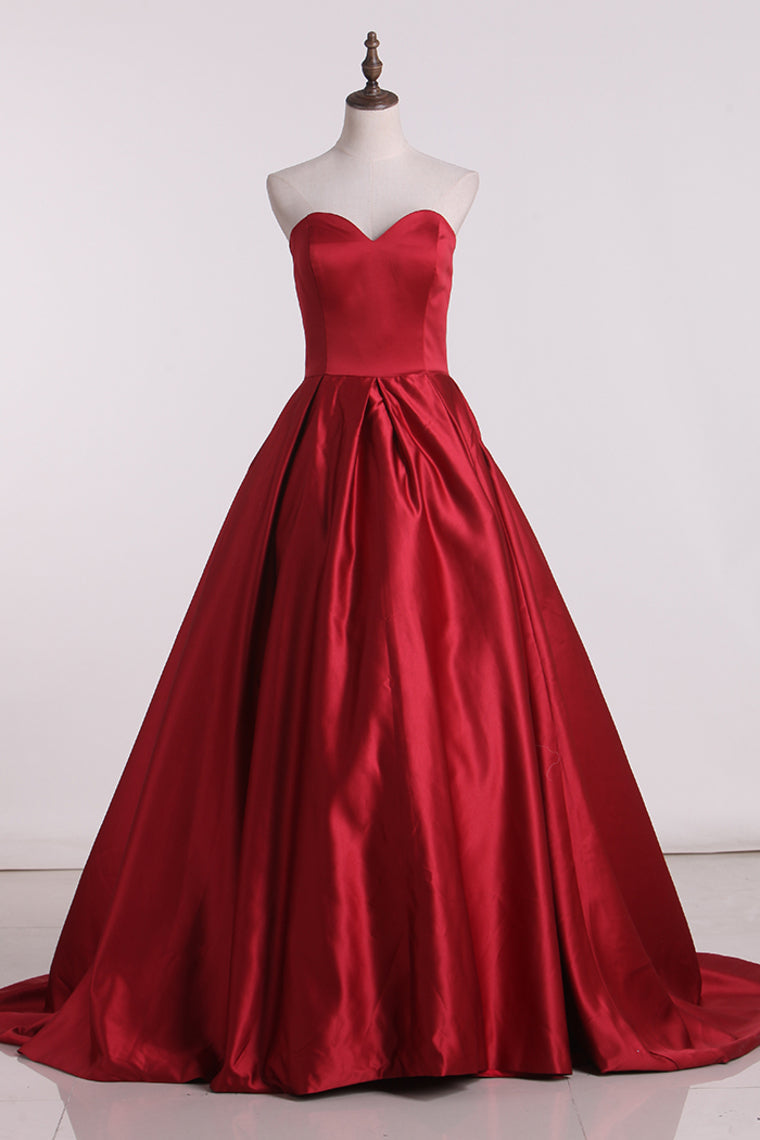 2024 Prom Dresses Sweetheart Satin Red Court Train