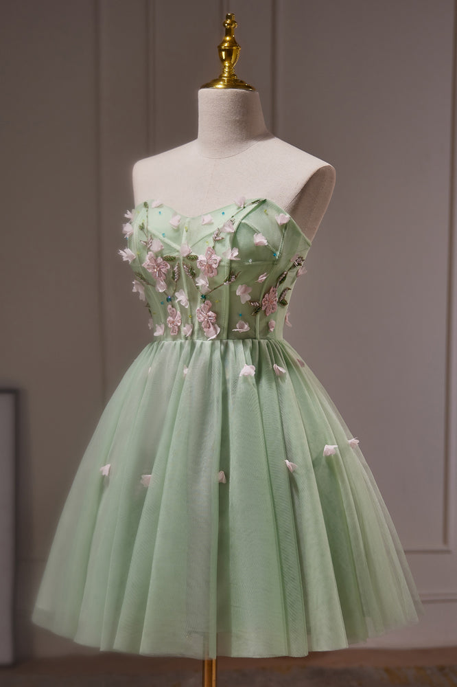 Cute Green Strapless Appliques Tulle Short Homecoming Dresses