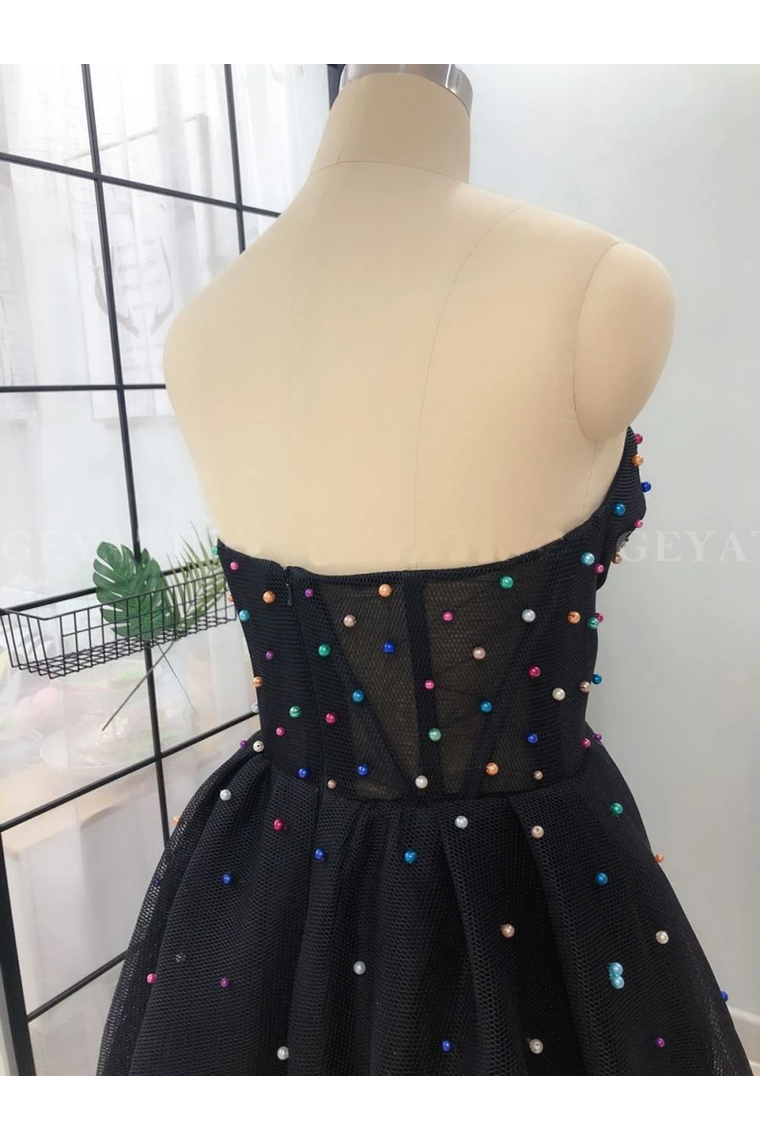 Elegant A Line Sweetheart Strapless Black Tulle Prom Dresses With Beading