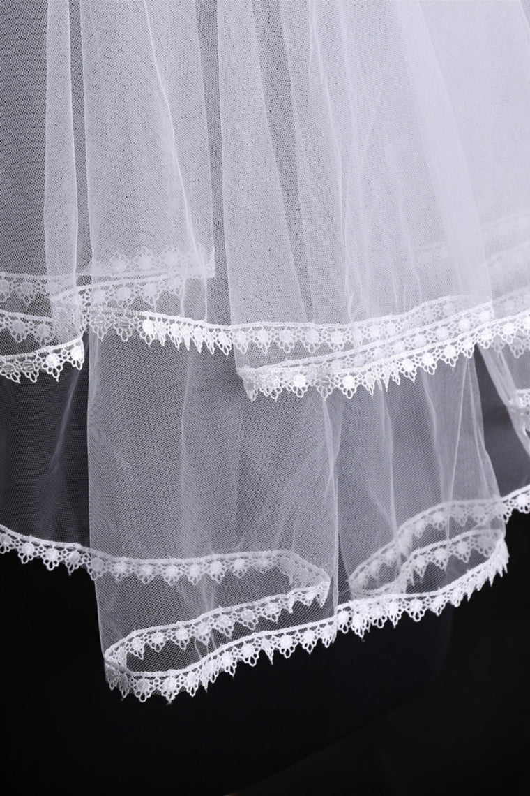 Two-Tier Finger-Tip Bridal Veils With Applique