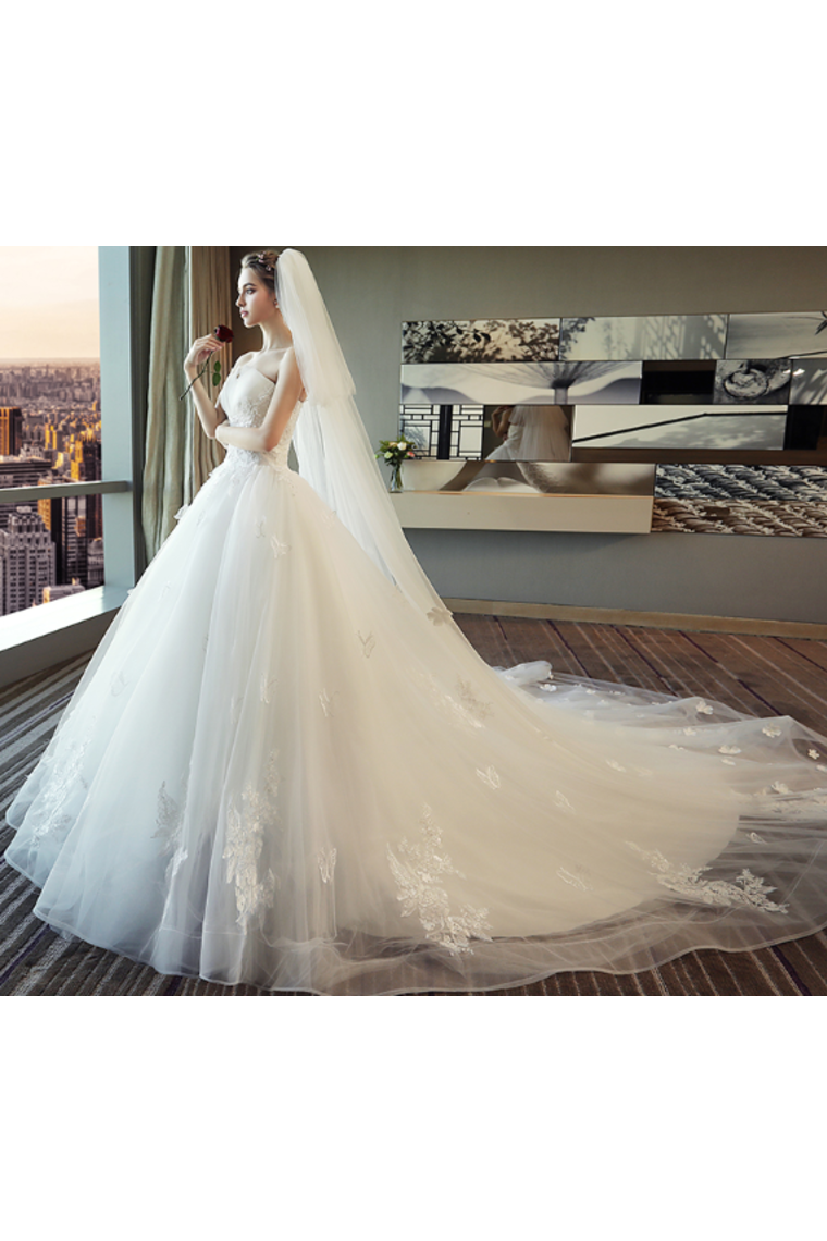 Ball Gown Tulle Wedding Dresses Strapless Appliques Beads Court Train