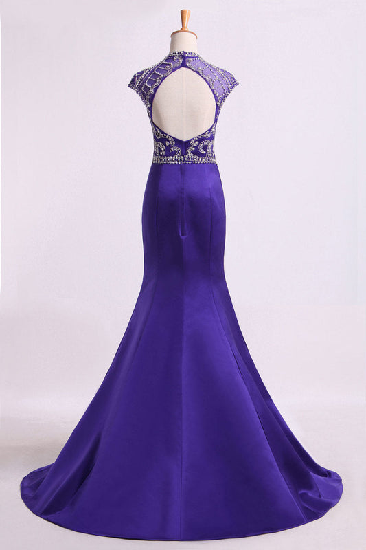 2024 High Neck Mermaid Prom Dresses Beaded Bodice With Ruffles Satin