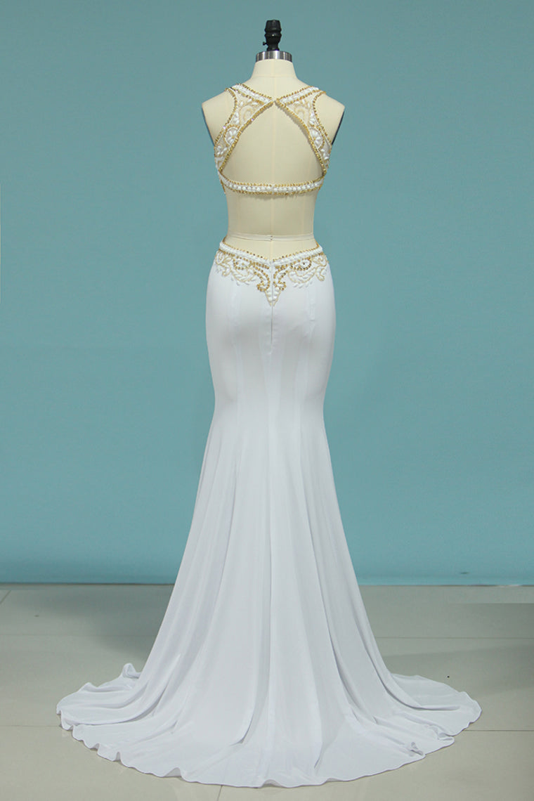 2024 Scoop Prom Dresses Mermaid With Beading&Rhinestones Spandex Sweep Train Open Back