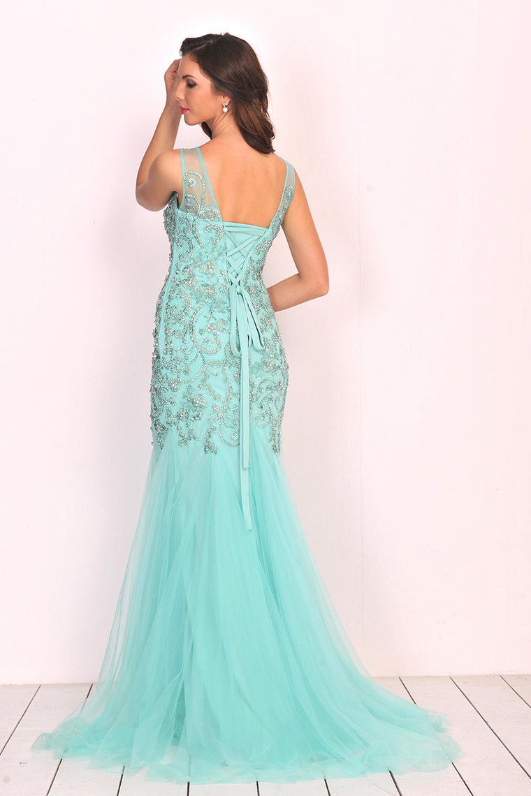 2024 New Arrival V Neck Tulle With Applique And Beads Mermaid Prom Dresses