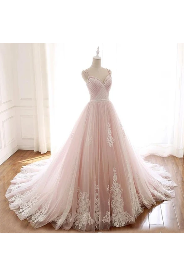 Tulle Iovry Appliques SweetHeart Neckline Cathedral Train Wedding Dress