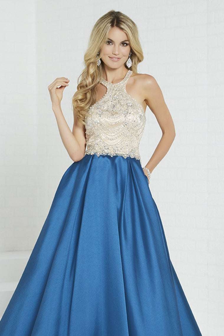 2024 A Line Scoop Satin Prom Dresses With Beads Sweep Train