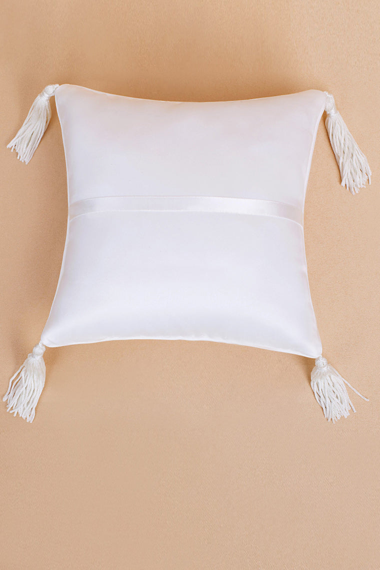 Elegant Ring Pillow With Bow/Flowers