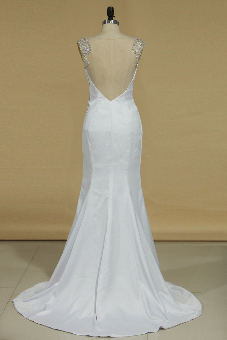 2024 Scoop Mermaid Wedding Dresses Spandex With Beads And Slit