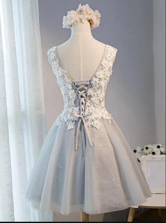 Light Grey Knee Length Tulle And Lace Homecoming Dresses Kenley Party Dress Grey XXA11893