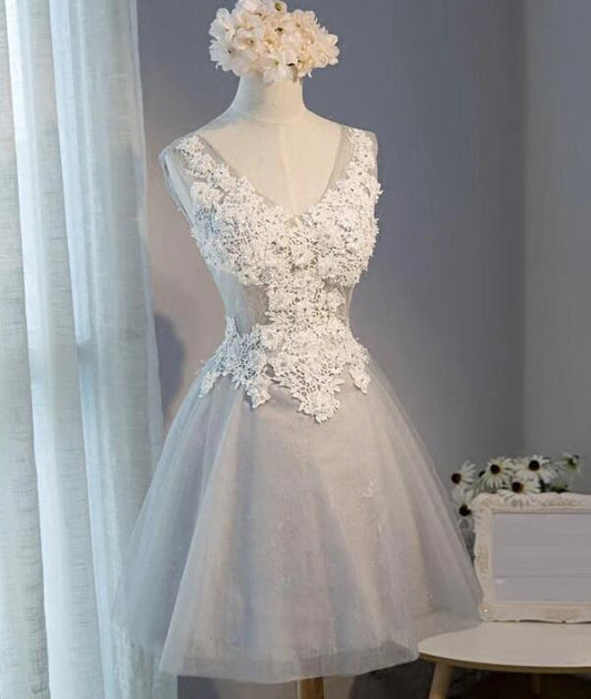 Light Grey Knee Length Tulle And Lace Homecoming Dresses Kenley Party Dress Grey XXA11893