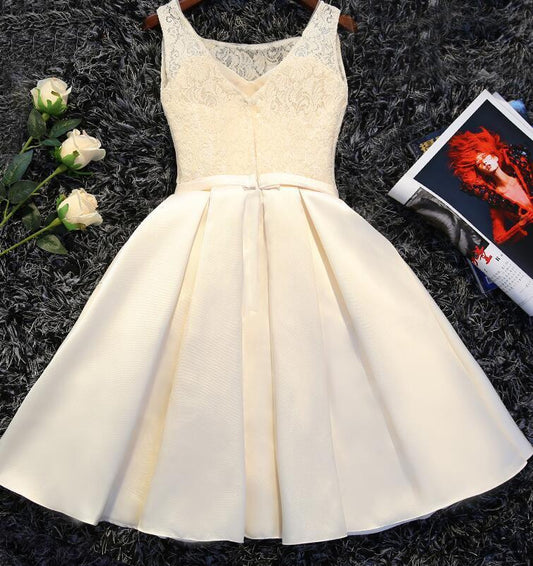 Round Neckline Knee Length Satin Mavis Homecoming Dresses Ivory Lace Party Dress XXA12555