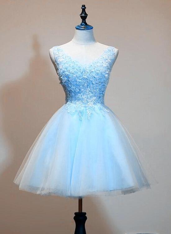 Leah Lace Homecoming Dresses Light Blue Tulle Short Party Dress With Applique V-Neckline XXA12804