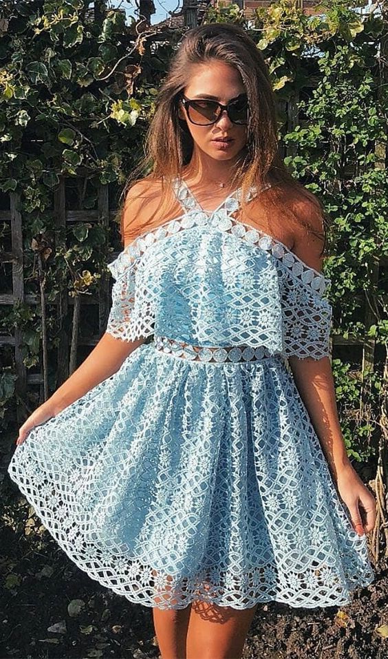 A-Line Cross-Neck Knee-Length Light Homecoming Dresses Lace Kenzie Blue XXA1384