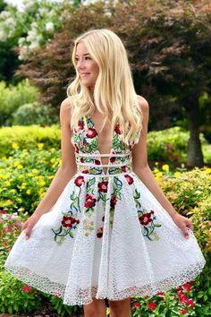 Princess V Neck Short White And Floral Mavis Homecoming Dresses Embroidery Dancing Dress Cute XXA143