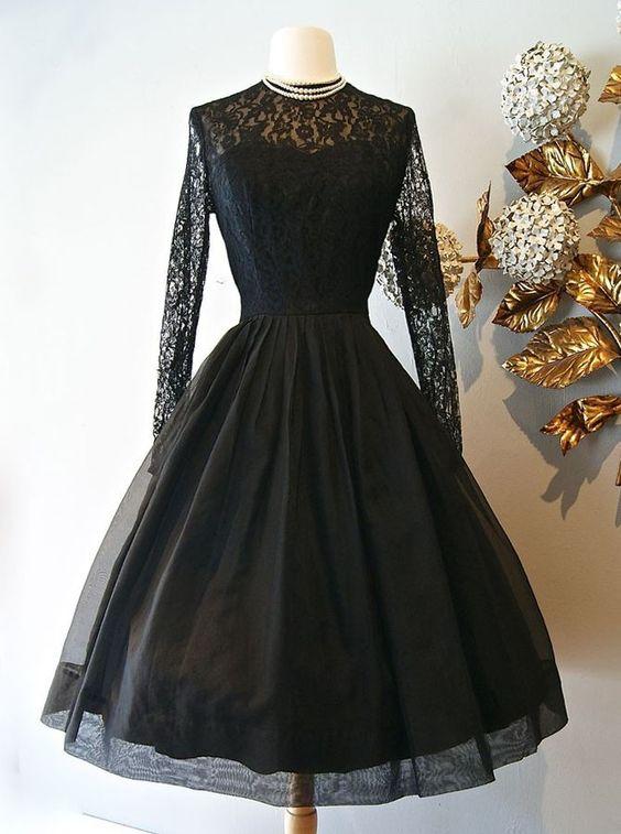 Vintage Style Lace Angelina Homecoming Dresses A-Line Knee-Length Long Sleeves Black With XXA23633