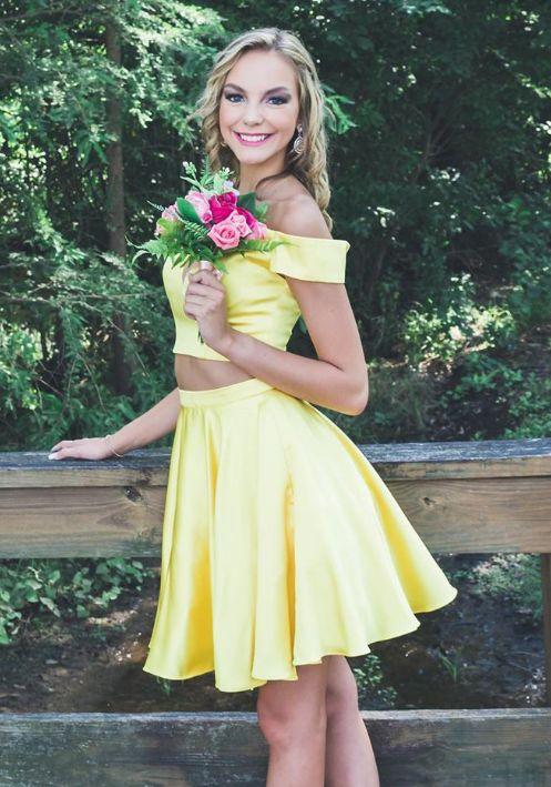 Off The Raelynn Homecoming Dresses Shoulder Yellow Two Piece Short CD4141