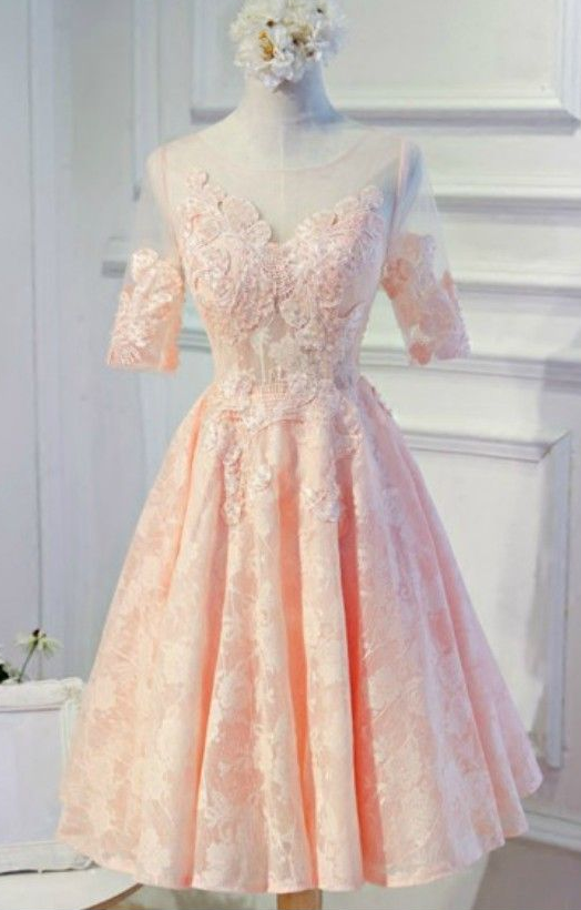 Feminine A-Line Scoop Neck Tea-Length Tulle April Homecoming Dresses Lace With Appliques XXA5687