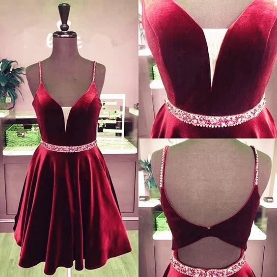 Plus Size Dresses Cheap Burgundy A Line Homecoming Dresses Dylan Sweetheart Spaghetti Straps Velvet Knee Length Short XXA6670