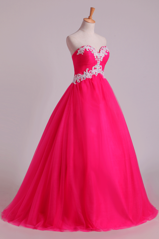 2024 Sweetheart Ball Gown Floor Length Quinceanera Dresses With Applique