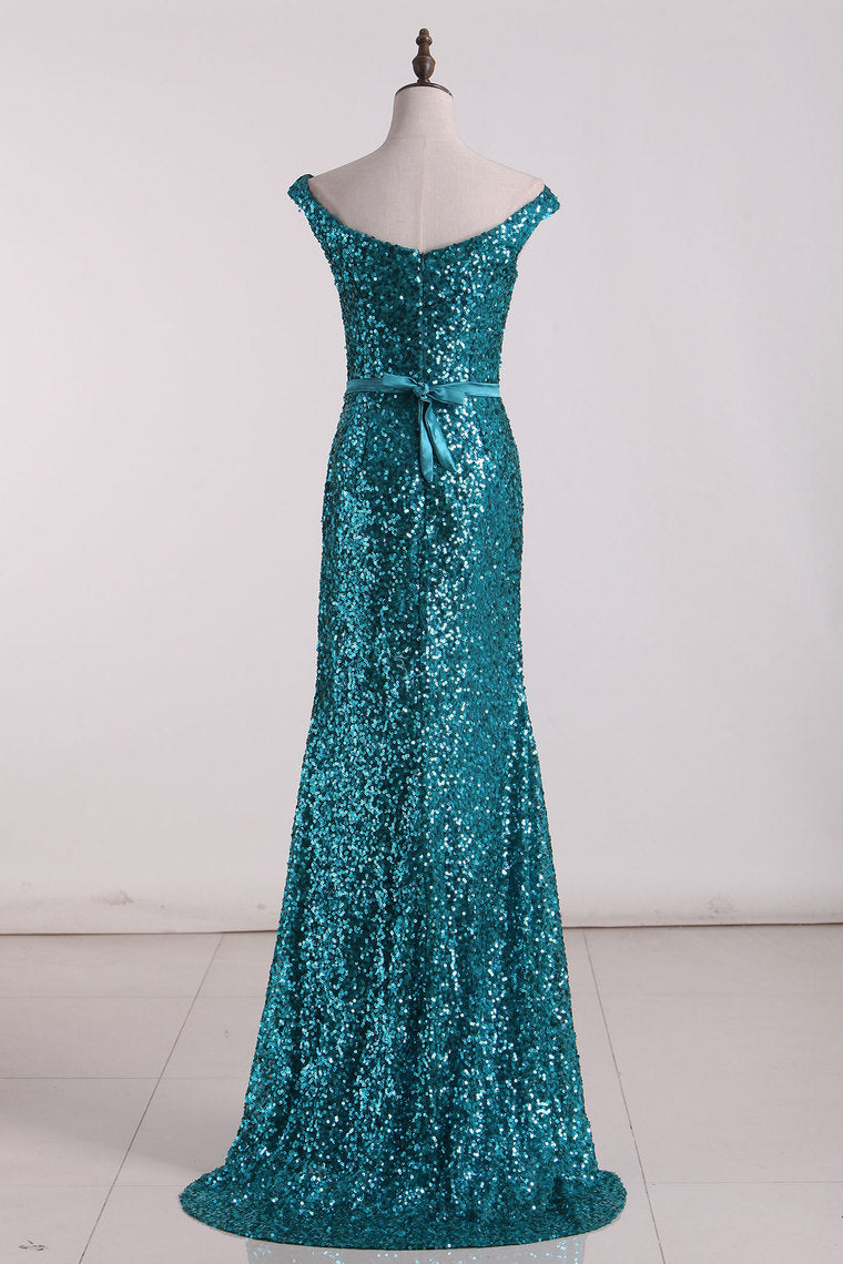 2024 New Arrival Mermaid Bateau Sequins Sweep Train Prom Dresses