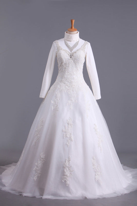 2024 Muslim Wedding Dress Sweetheart A Line Court Train With Applique & Sash Beaded