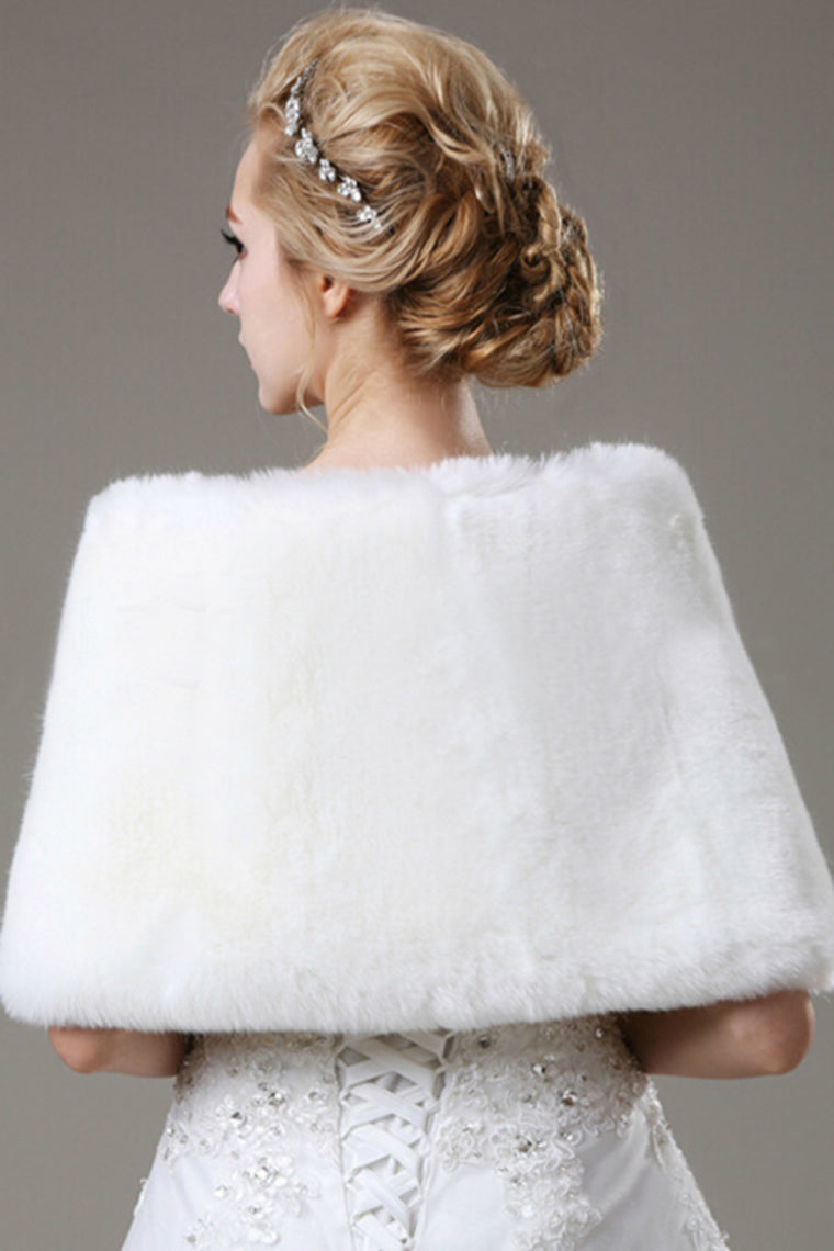 Pretty Faux Fur Wedding Wrap With Beads