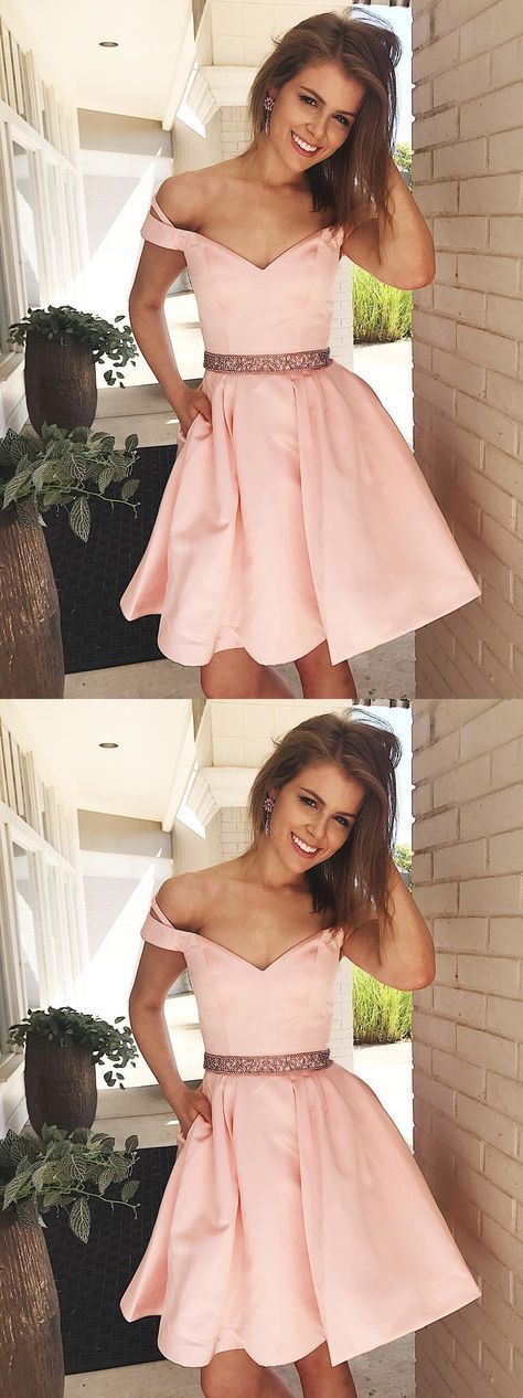 Gorgeous A-line Knee Length Homecoming Dresses