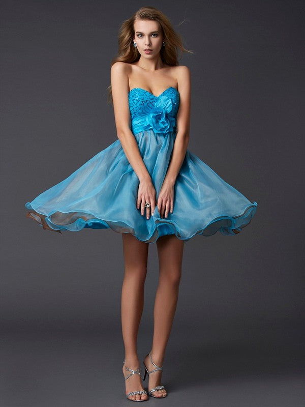 A-Line/Princess Sweetheart Sleeveless Short Taffeta Lace Homecoming Dresses Mackenzie