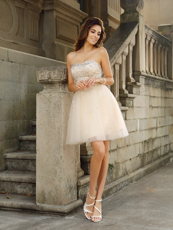 A-Line/Princess Strapless Satin Homecoming Dresses Cocktail Nina Beading Sleeveless Short Dresses