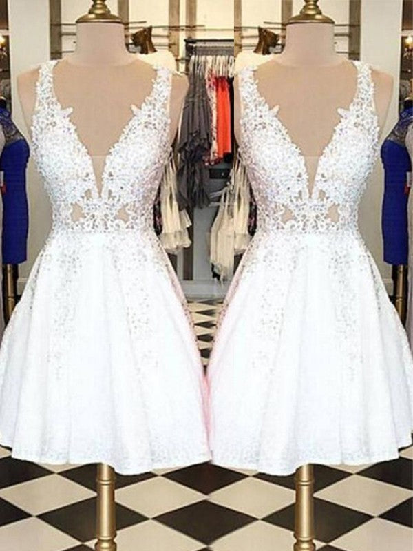 A-Line/Princess Sleeveless Bateau Applique Homecoming Dresses Tia Lace Short/Mini Dresses