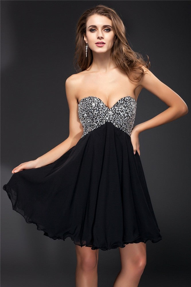 Chiffon Homecoming Dresses Cocktail Cynthia A-Line/Princess Sweetheart Rhinestone Sleeveless Short Dresses