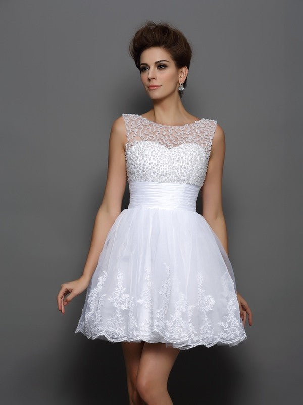 A-Line/Princess Bateau Pearls Sleeveless Cocktail Satin Homecoming Dresses Kaitlyn Short Elastic Woven Dresses